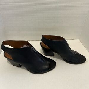 Franco Sarto Sz9.5 M Fayette Black Leather Open Toe Slingback Block Heel Sandal.